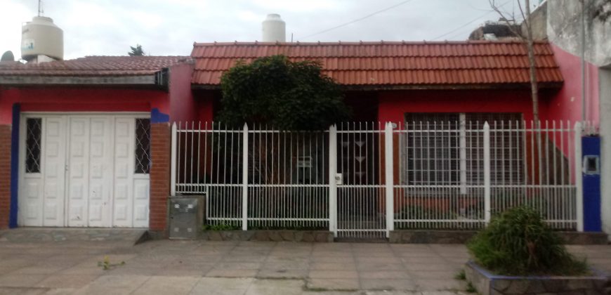 Dueño vende casa en José Leon Suarez